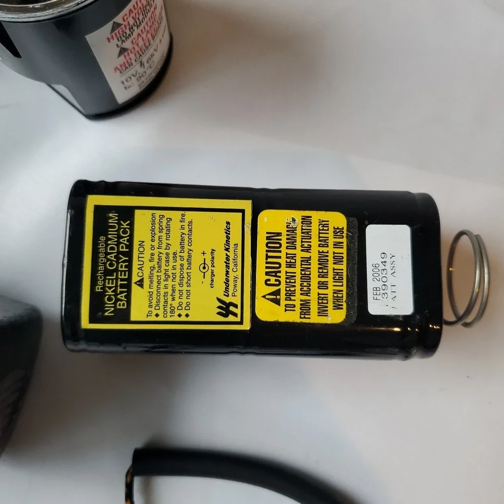 VTG Underwater Kinetics Light Cannon 100 HID Pro Dive Light W/ Battery